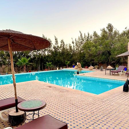 Quiet Oasis Luxury Stone Villa With Panoramic Views Near As-Sawíra Exteriér fotografie