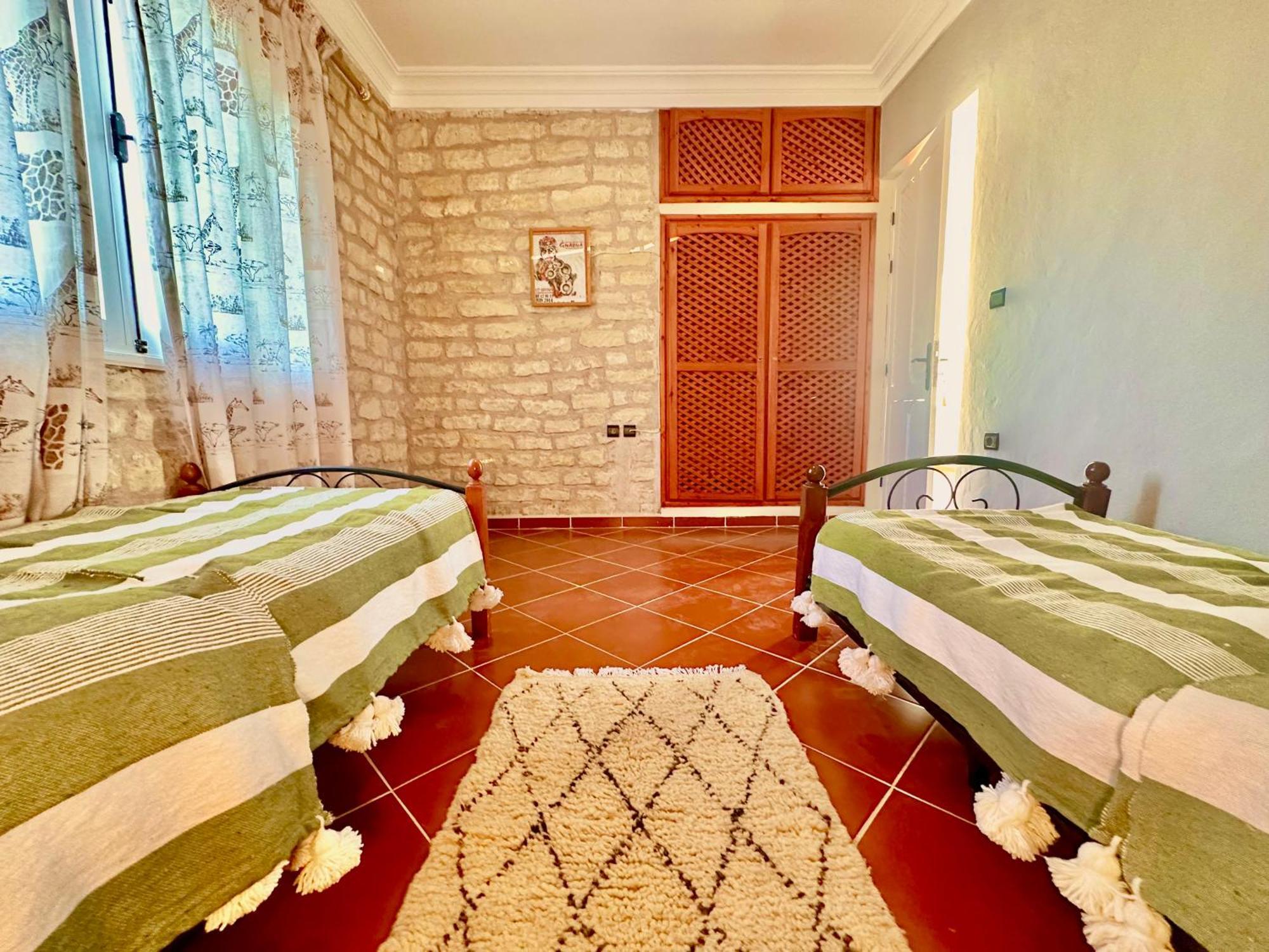 Quiet Oasis Luxury Stone Villa With Panoramic Views Near As-Sawíra Exteriér fotografie