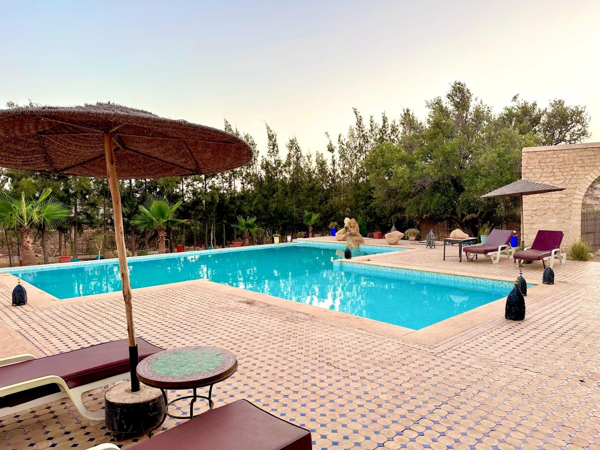 Quiet Oasis Luxury Stone Villa With Panoramic Views Near As-Sawíra Exteriér fotografie